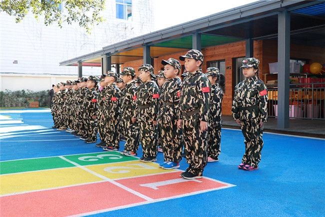 幼儿特色军警课程